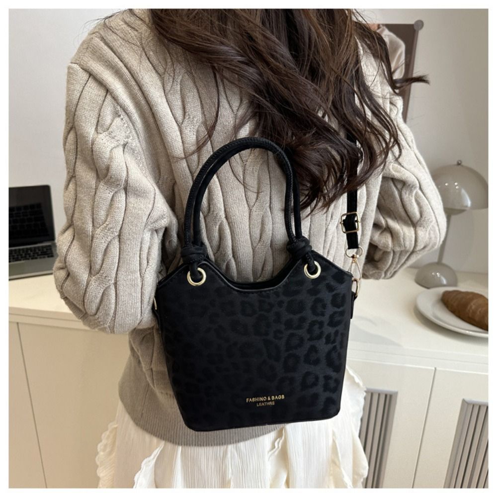 Tragbare Schultertaschen mit L – Leather Backpack Vintage Bewertung und Preis